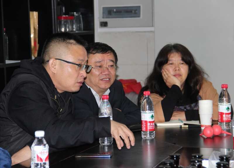 貴州大學邱樹毅院長一行深入貴定縣助力企業(yè)復(fù)工復(fù)產(chǎn)