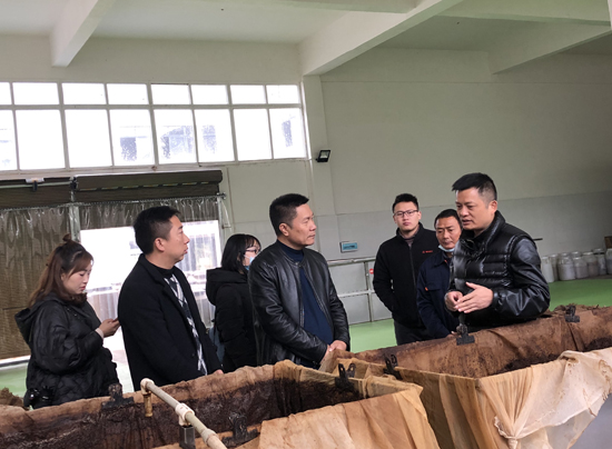 千天百味貢醋：傳承非遺 千天時(shí)間曬出黃金品質(zhì)